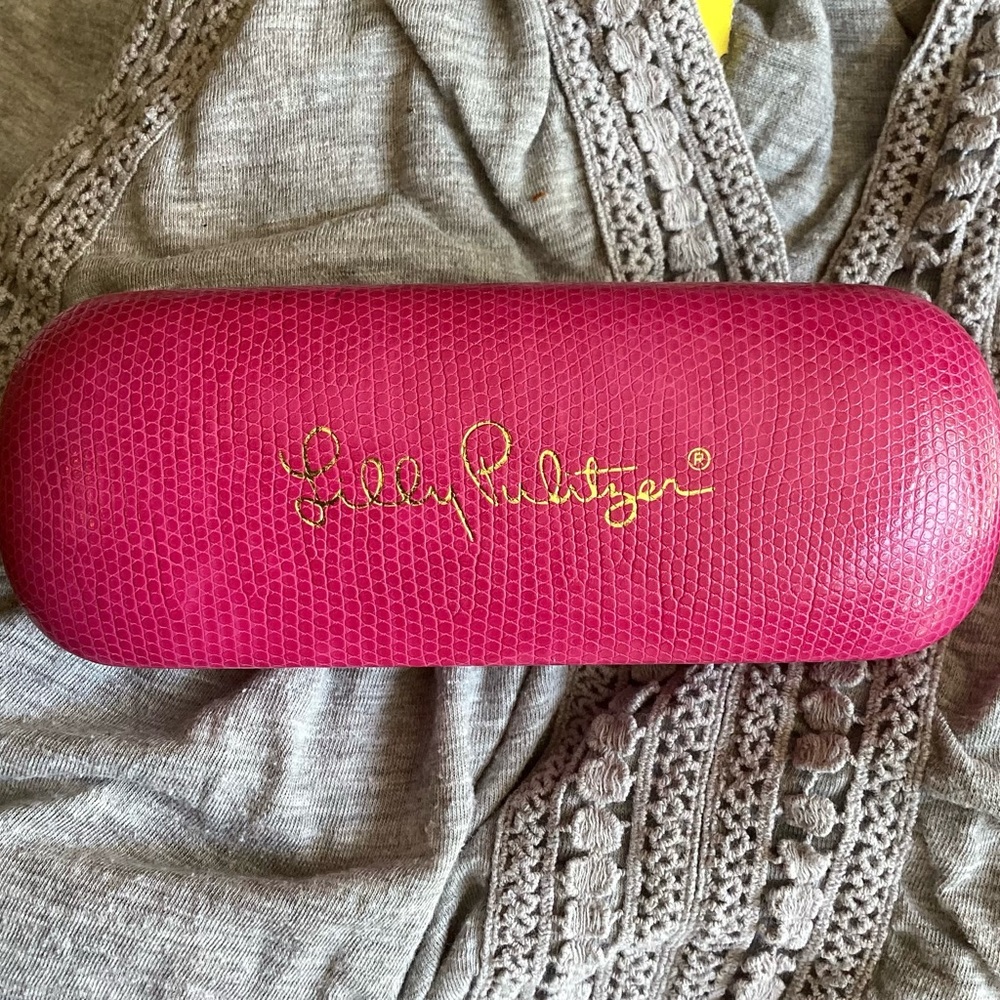 Lilly Pulitzer Sunglasses Glasses Case, Hard Clamshell Pink with Purple interior